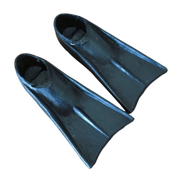 Vintage Black Rubber Flippers for GI Joe - Picture 1 of 2